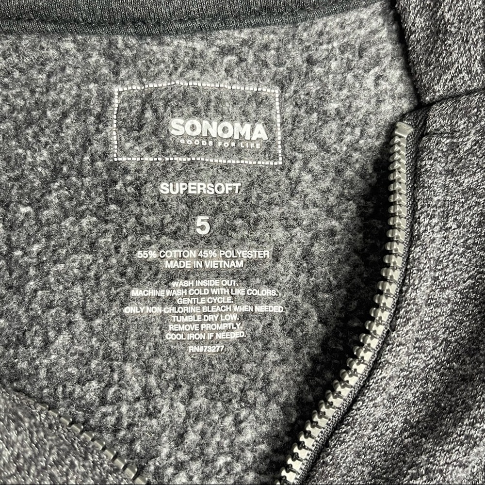 Sonoma Boys Heather Gray Fill Zip Hoodie with Pockets 
Size: Small EUC - Picture 3 of 3